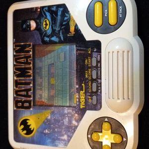 TIGER HAND HELD BATMAN GAME